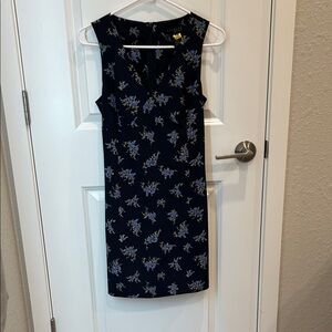 Express world brand. Navy Blue Floral Dress
